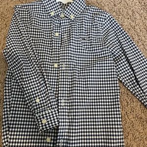Navy and white vineyard vines button down